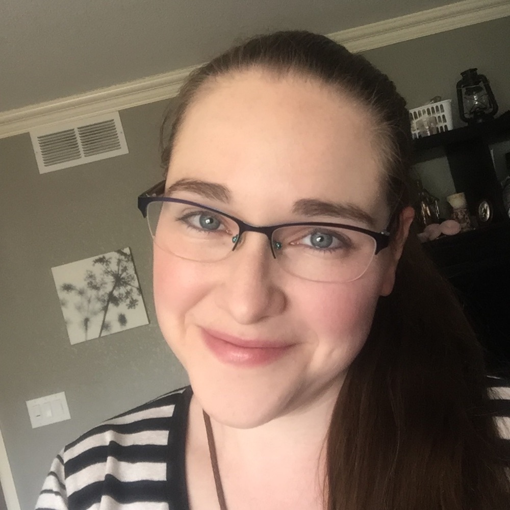 Meet your Posher, Natalie